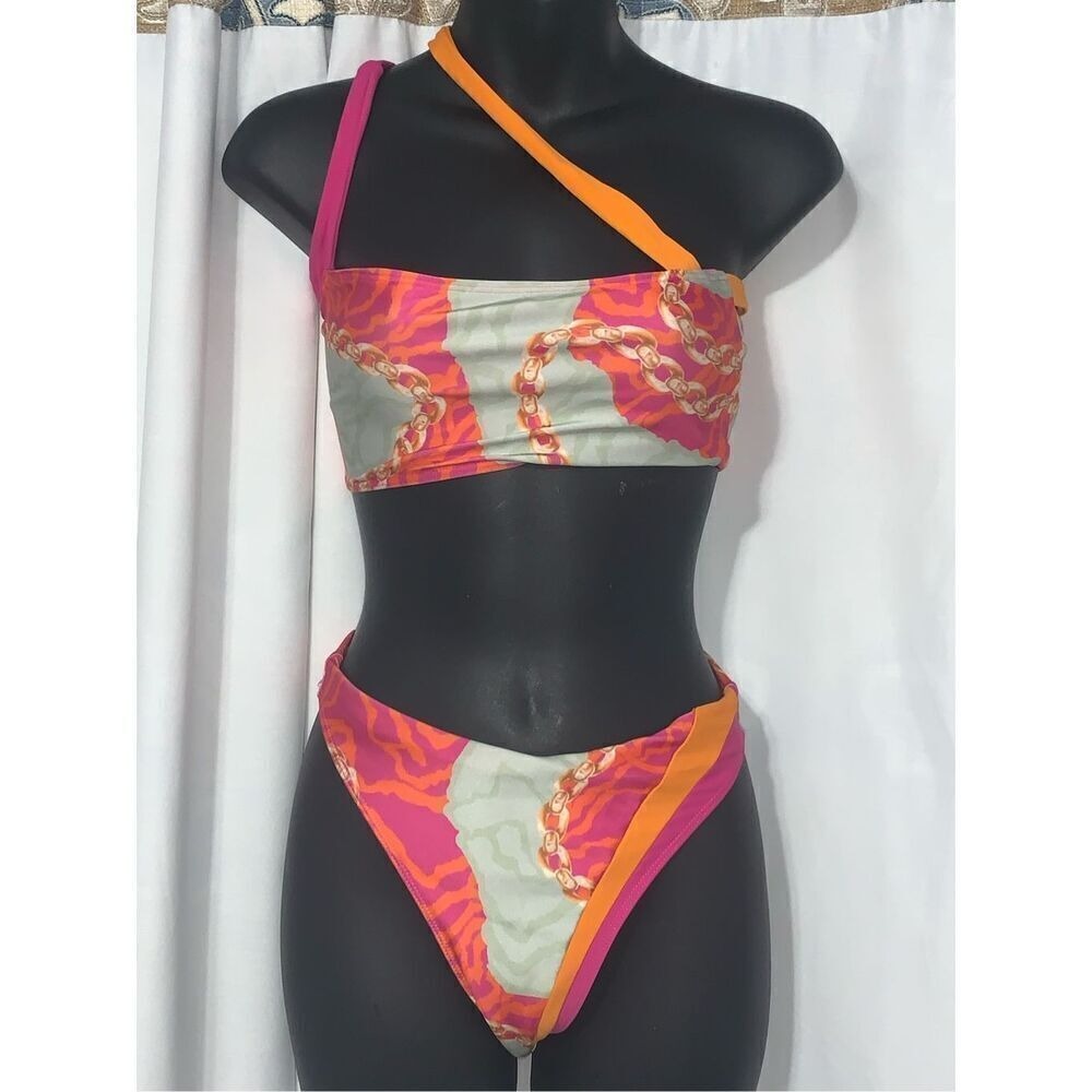 Sexy WOMEN TWO PIECE ICON SWIM Tropical Bliss cutout design Bikini. ICON Swim. s